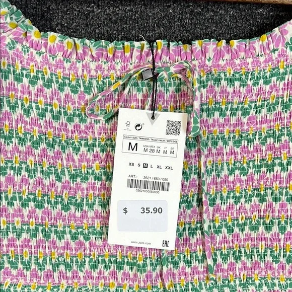 Zara has Green and Pink Smocked Flutter Sleeve Crop Blouse, Womens M - Picture 2 of 7